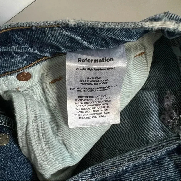 Reformation High Waisted Charlie Jean Denim Shorts Fauna Embroidery Blue Raw Hem - Picture 9 of 15